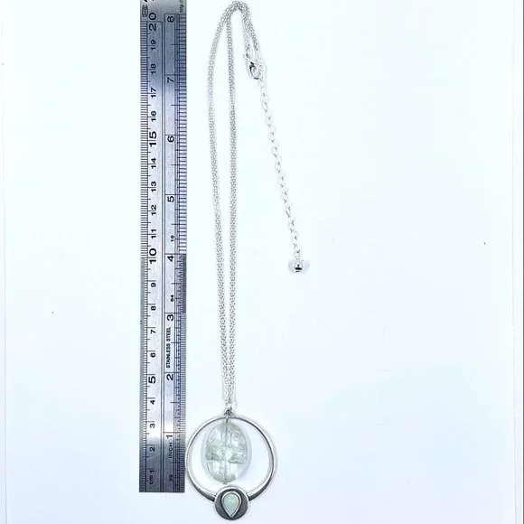 New / Handcrafted - Green Glass Bead Pendant 16” Silver Tone 2 Strand Necklace - Picture 6 of 8